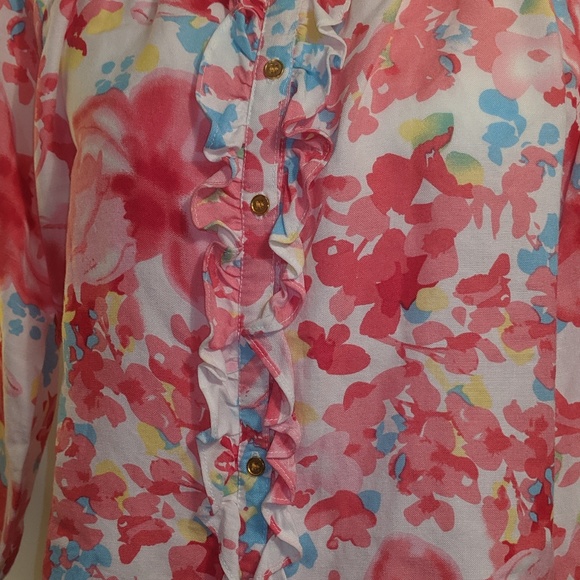 🔥3/$25 Floral Ruffle 3/4 Length Sleeve Top - Picture 2 of 4